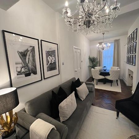 Luxury Belfast Stay - Townhouse ภายนอก รูปภาพ