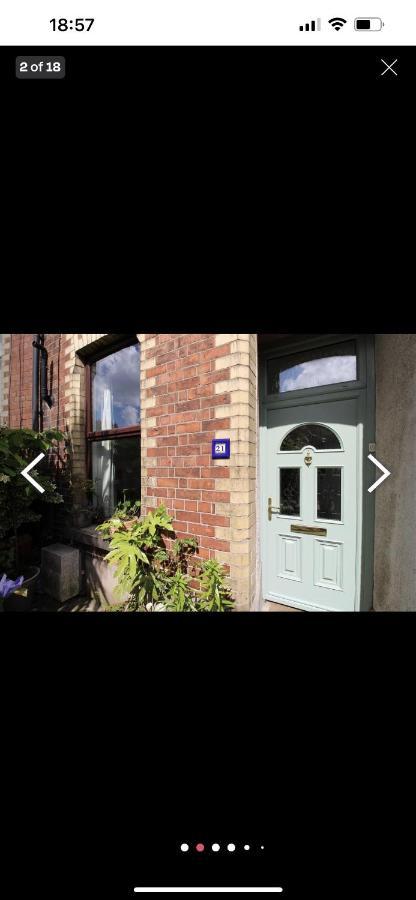 Luxury Belfast Stay - Townhouse ภายนอก รูปภาพ
